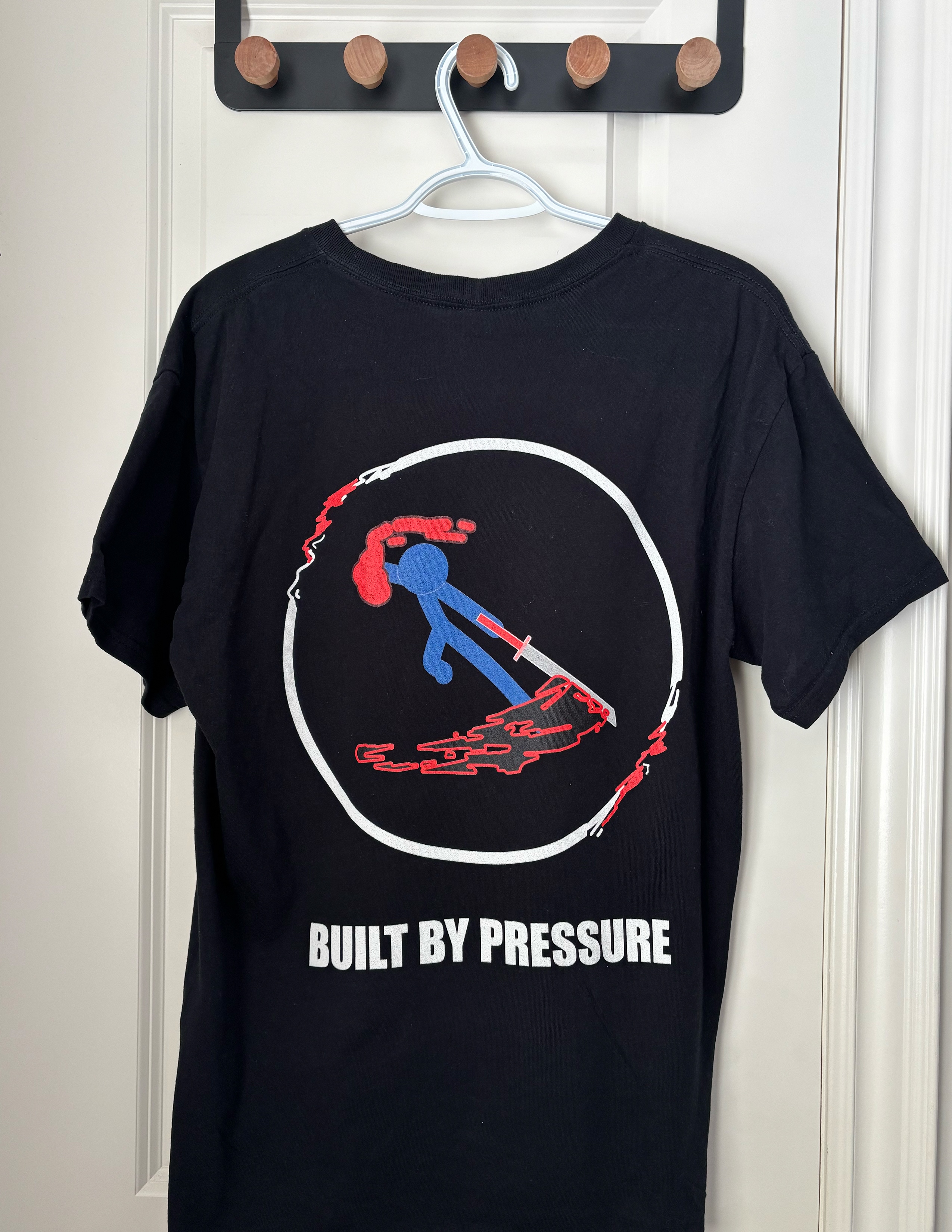 BUILT BY PRESSURE - Unisex Heavy Cotton Tee